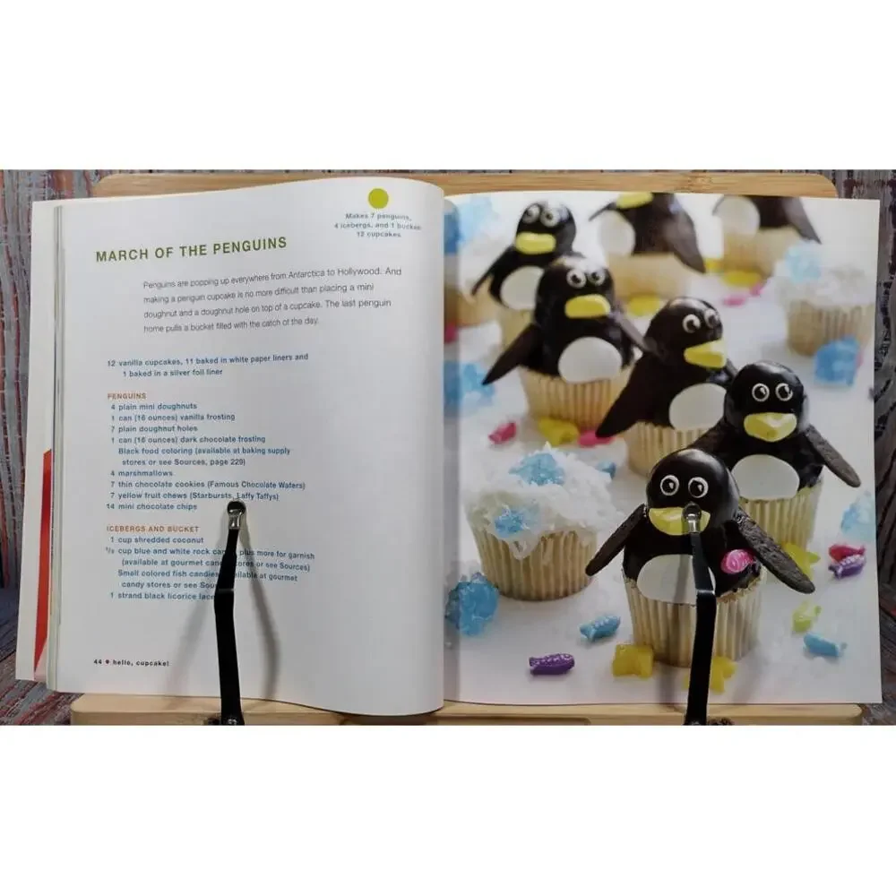 Hello, Cupcake!‎ Irresistibly Playful Creations Anyone Can Make by Karen Tack &